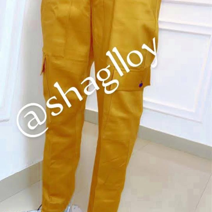 Custer yellow cargo pants